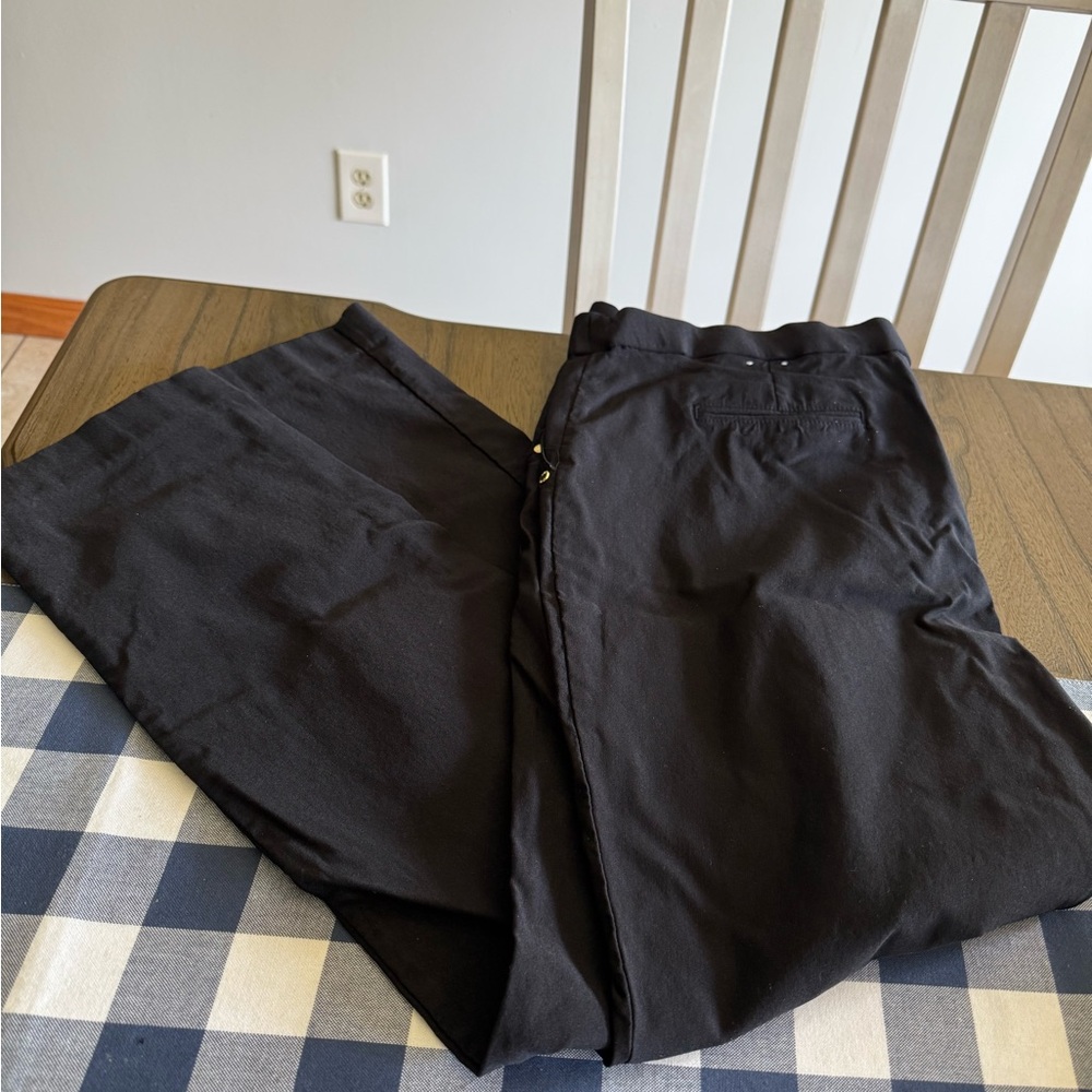Anne Klein Black Ankle Cropped Pants